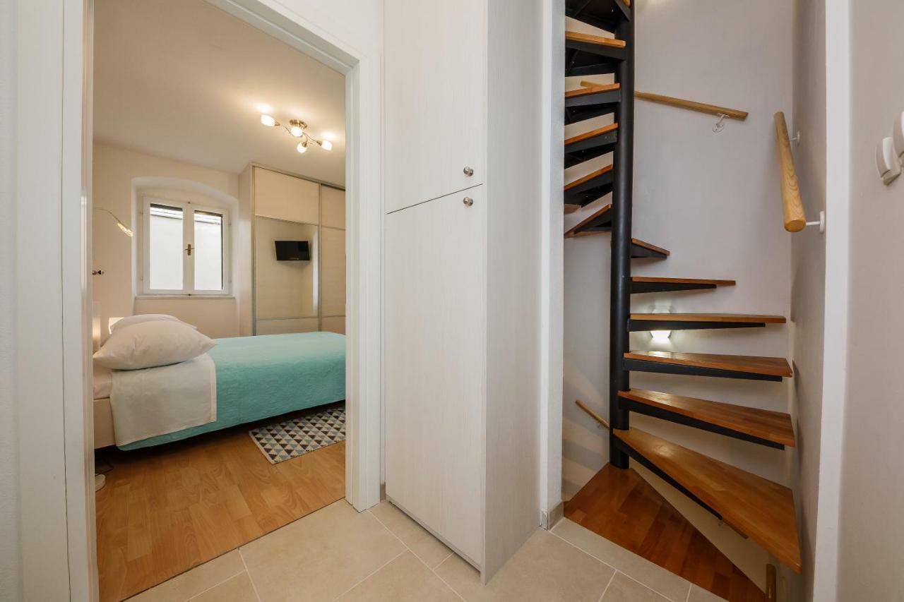 Apartman Mare Kaštela 外观 照片